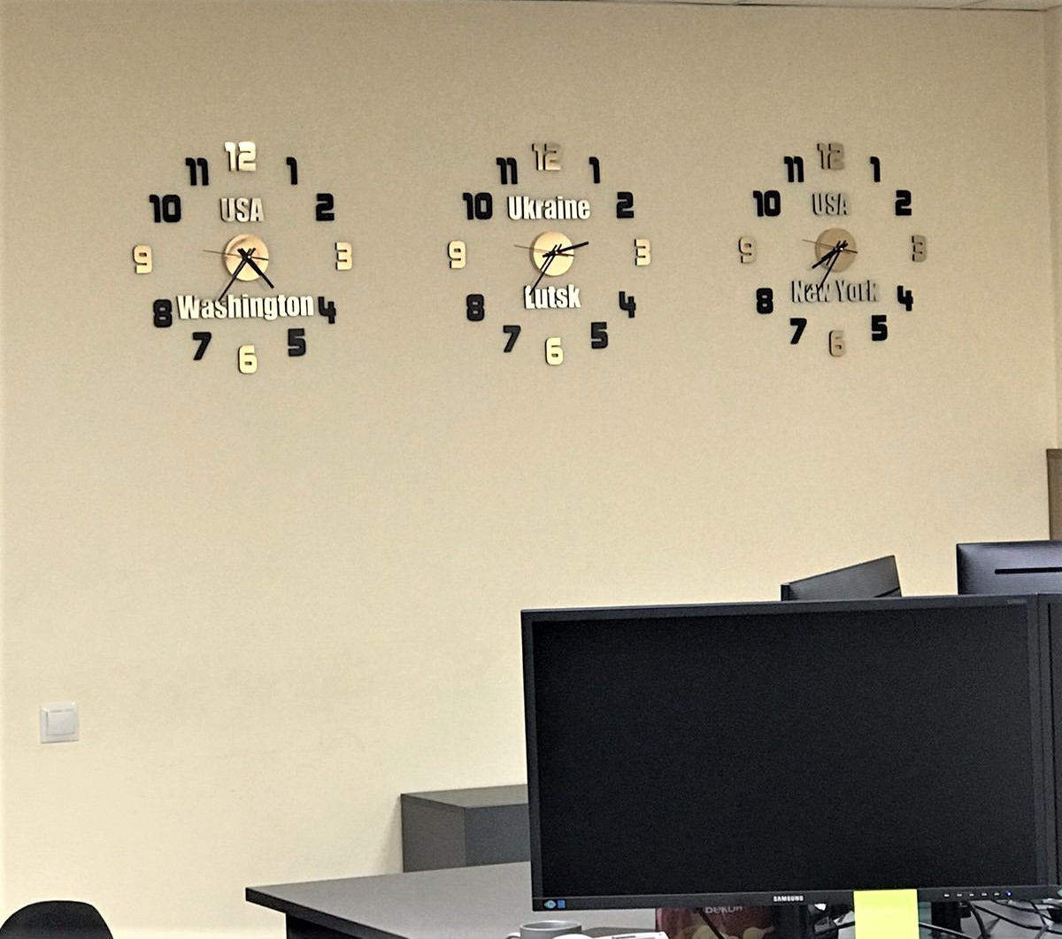 Виготовлення 3D годинників на замовлення з логотипами та написами - Фото 12