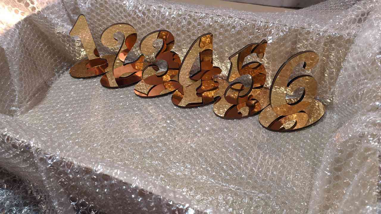 Номерки з підставкою на весільні бенкетні столи - різні кольори - Фото 3