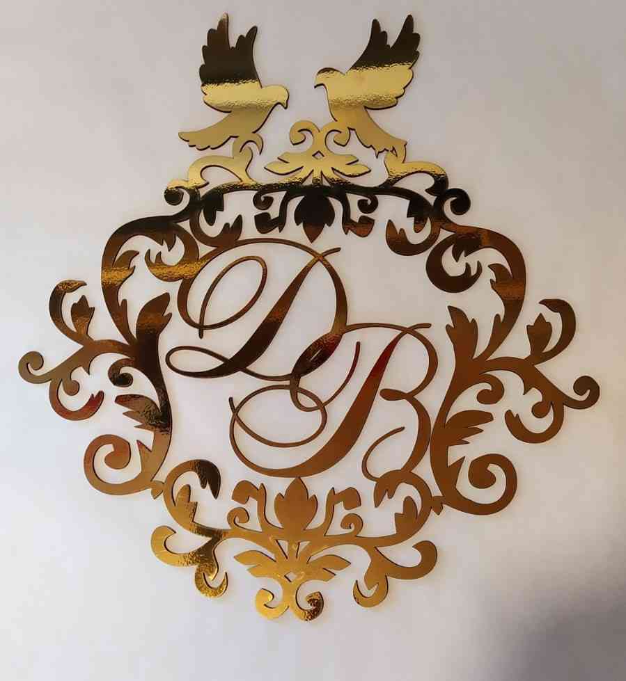 Монограма з ініціалами та голубами на весілля - Фото 1