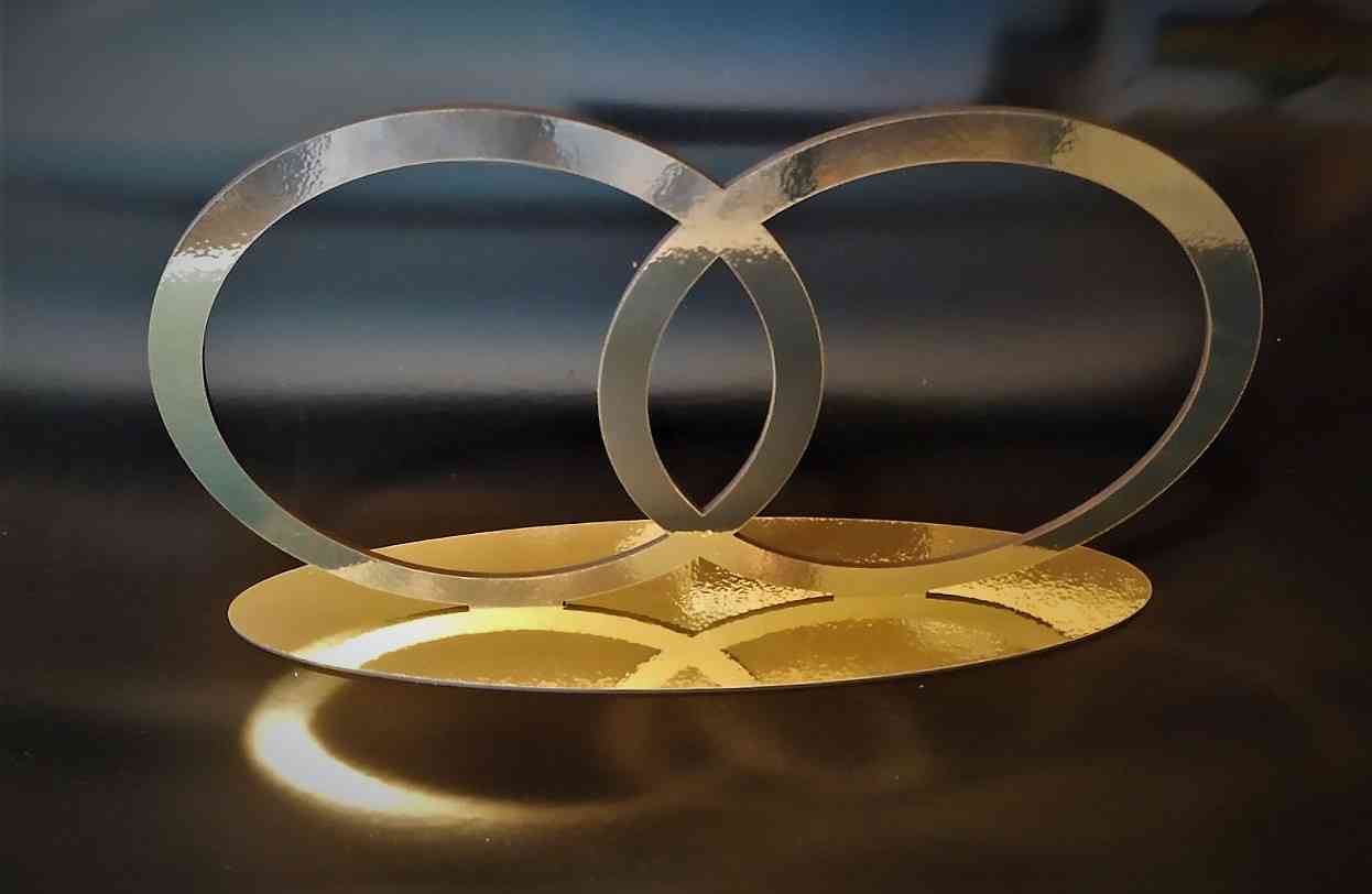 Обручки на підставці для весільного столу - Фото 1