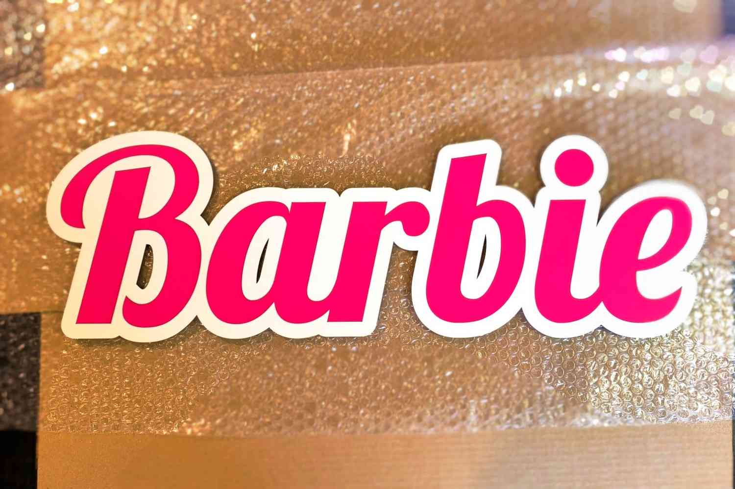 Barbie - Барбі напис для фотозони, банеру. - Фото 1